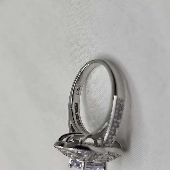 🎄NWT ART DECO DIAMOND RING🎄 - Picture 8 of 10